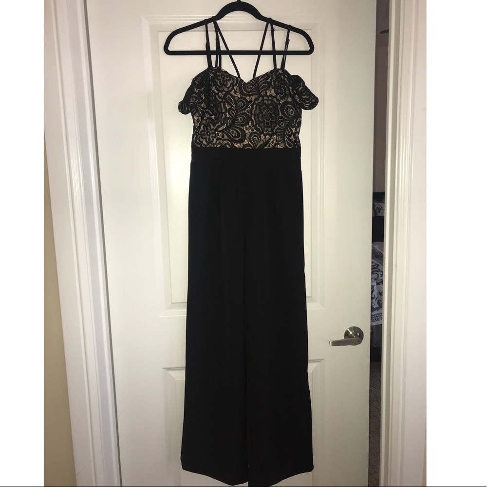 New jumpsuit with tags!